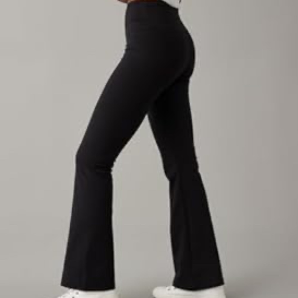American Eagle High-Waisted Flare Leggings
